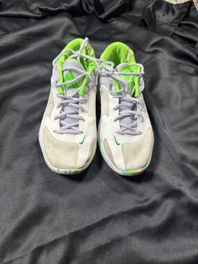 Nike Green and Teal Sneakers - Lime/Seafoam Interior